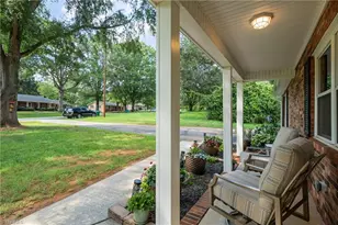 4611 Bridle Path, Winston-Salem, NC 27103 - Photo 9