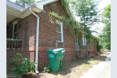 604 Chandler Avenue, High Point, NC 27262 - Photo 3
