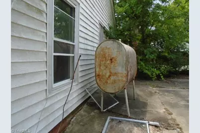 604 Chandler Avenue, High Point, NC 27262 - Photo 5