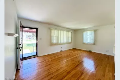 815 Rockett Street, Greensboro, NC 27406 - Photo 7