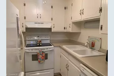 2306 Woodland Drive, Reidsville, NC 27320 - Photo 5