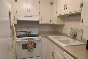 2306 Woodland Dr, Reidsville, NC 27320 - Photo 5