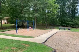2306 Woodland Dr, Reidsville, NC 27320 - Photo 19