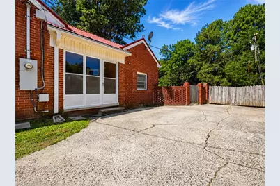 306 Oakgrove Drive, Graham, NC 27253 - Photo 25