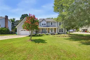 3809 Oak Forest Dr, High Point, NC 27265 - Photo 3
