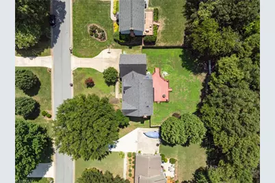 3809 Oak Forest Drive, High Point, NC 27265 - Photo 41