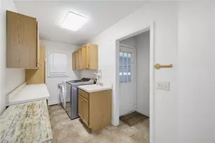 3809 Oak Forest Dr, High Point, NC 27265 - Photo 21