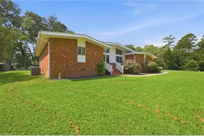 2405 Hillford Drive, Burlington, NC 27217 - Photo 3