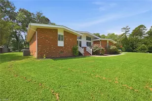 2405 Hillford Dr, Burlington, NC 27217 - Photo 3