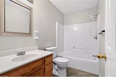 8 Hinkle Street, Thomasville, NC 27360 - Photo 13