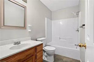8 Hinkle St, Thomasville, NC 27360 - Photo 13