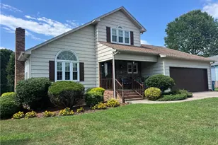 206 Maplewood Ct, Trinity, NC 27370 - Photo 1