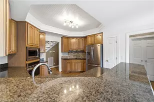 7493 Bethel View Ct, Oak Ridge, NC 27310 - Photo 9