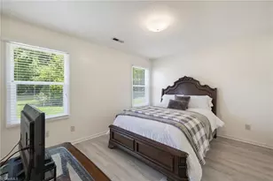 518 Mystic Dr, Greensboro, NC 27406 - Photo 17