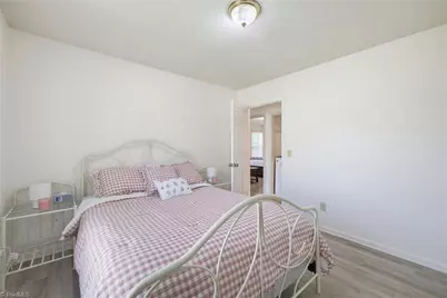 518 Mystic Drive, Greensboro, NC 27406 - Photo 23