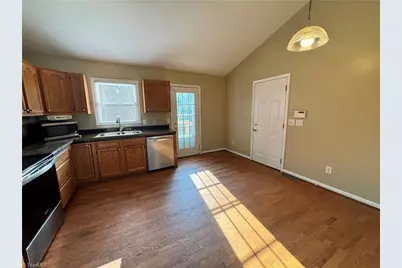 155 Lorraine Drive, Winston-Salem, NC 27107 - Photo 7