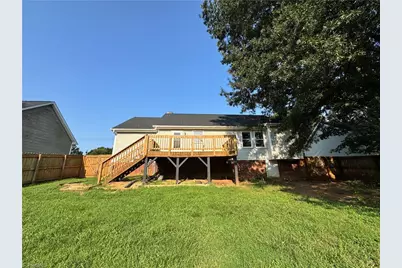 155 Lorraine Drive, Winston-Salem, NC 27107 - Photo 17
