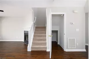 4642 Cross Ridge Ln, Greensboro, NC 27410 - Photo 13
