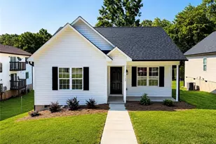 112 Taft St, Mayodan, NC 27027 - Photo 1