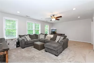 409 Warren Street, Greensboro, NC 27403 - Photo 19