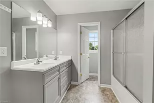 3407 Briarbend Dr, Greensboro, NC 27410 - Photo 25