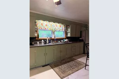 5705 Statesville Road, North Wilkesboro, NC 28659 - Photo 19