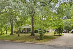212 Westdale Dr, High Point, NC 27265 - Photo 3