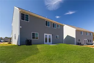 4124 Falston Dr, Greensboro, NC 27405 - Photo 21