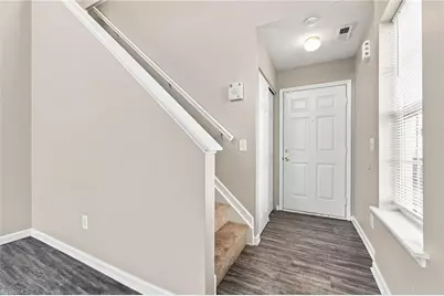 1018 Highstone Drive, Greensboro, NC 27406 - Photo 15