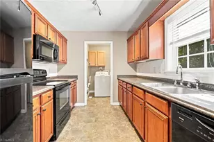 314 Conrad Cir, Thomasville, NC 27360 - Photo 21