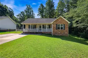 314 Conrad Cir, Thomasville, NC 27360 - Photo 1