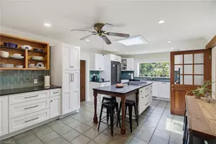 211 E Avondale Dr, Greensboro, NC 27403 - Photo 15