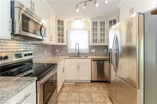 5406 Chatfield Square, Greensboro, NC 27410 - Photo 3