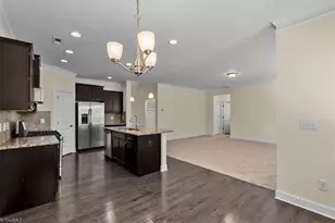 312 Summerwalk Rd, Greensboro, NC 27455 - Photo 19