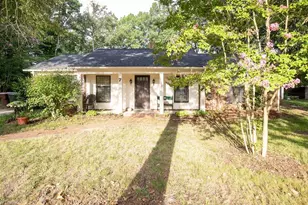 7 Coachman Ct, Greensboro, NC 27407 - Photo 1