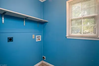 7 Coachman Court, Greensboro, NC 27407 - Photo 17