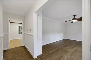 1002 Surry Dr, Greensboro, NC 27408 - Photo 9