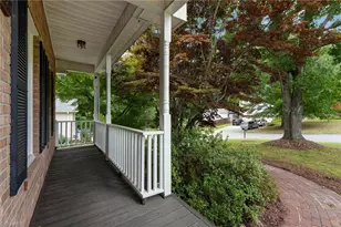 929 Kensal Green Dr, Kernersville, NC 27284 - Photo 5