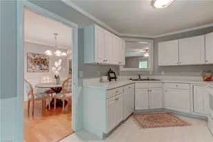 929 Kensal Green Dr, Kernersville, NC 27284 - Photo 11