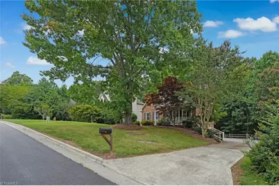 929 Kensal Green Drive, Kernersville, NC 27284 - Photo 3