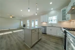 1586 Dappledown St, Kernersville, NC 27284 - Photo 7