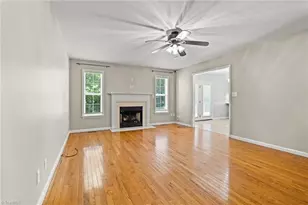194 Briarcreek Dr, Winston-Salem, NC 27107 - Photo 7