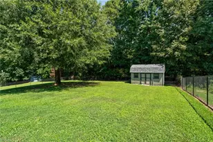 194 Briarcreek Dr, Winston-Salem, NC 27107 - Photo 31