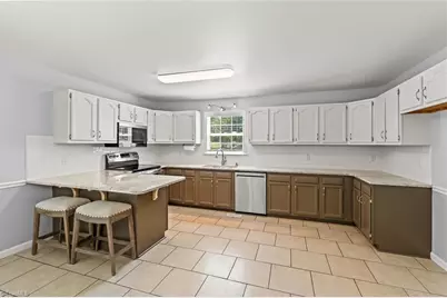194 Briarcreek Drive, Winston-Salem, NC 27107 - Photo 3