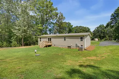 188 Plantation Road, Eden, NC 27288 - Photo 27