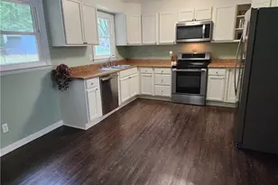 1801 Glenside Dr, Greensboro, NC 27405 - Photo 5
