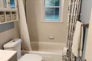 1801 Glenside Dr, Greensboro, NC 27405 - Photo 17