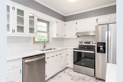 2231 Lacy Street, Burlington, NC 27215 - Photo 5