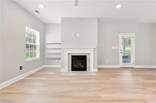 4219 Canter Crk Ln, High Point, NC 27262 - Photo 15