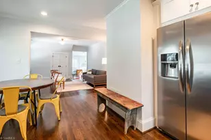 206 Leftwich St, Greensboro, NC 27401 - Photo 9